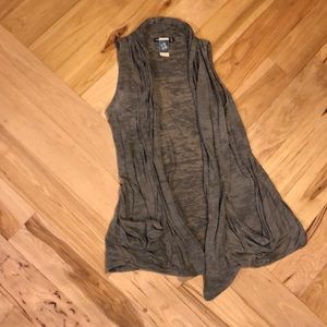 Cardigan Vest